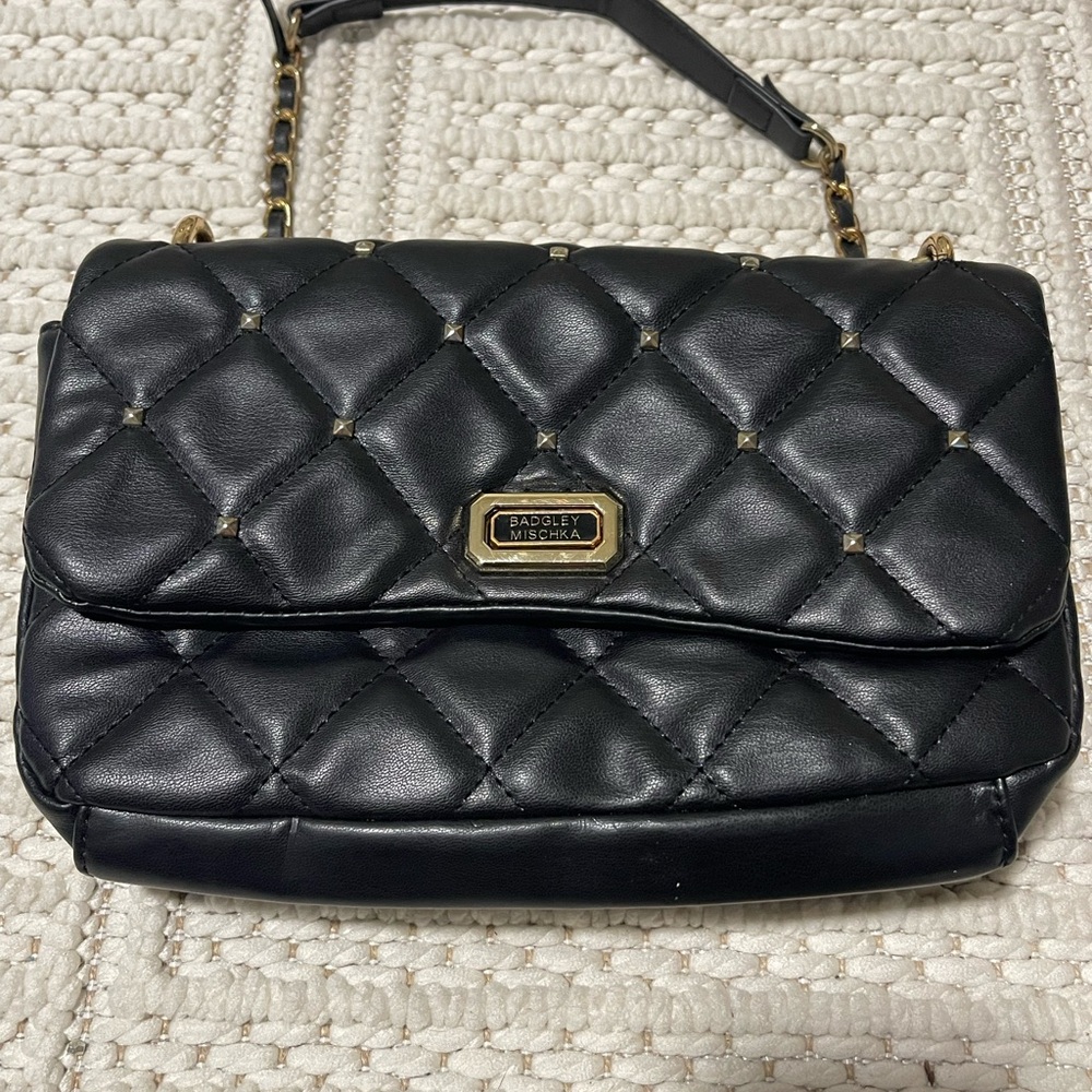 Badgley Mischka Black Quilted Shoulder Bag